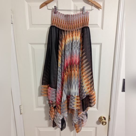 Lapis Dresses & Skirts - Lapis black pink grey brown print handkerchief hem skirt/dress size medi…